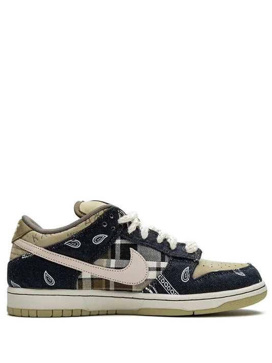 Nikee Sb dunk Travis scott bandhana