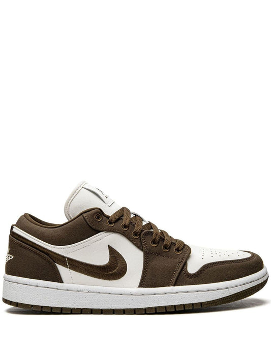 Nikee Air Jordan Low Se Light Olive