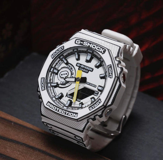 G-shock Gm2100 Manga edition  White Watch