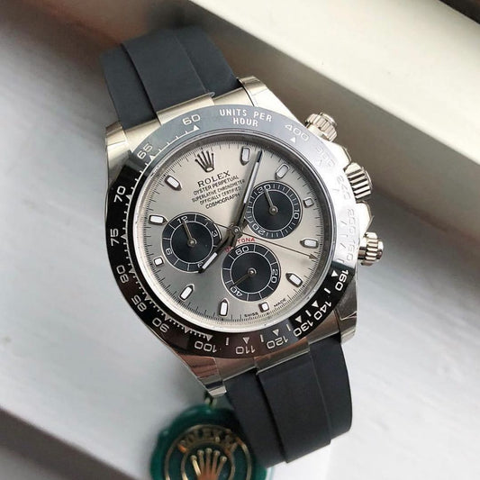 ROLEX DAYTONA SILICON SILVER (WITH OG BOX)