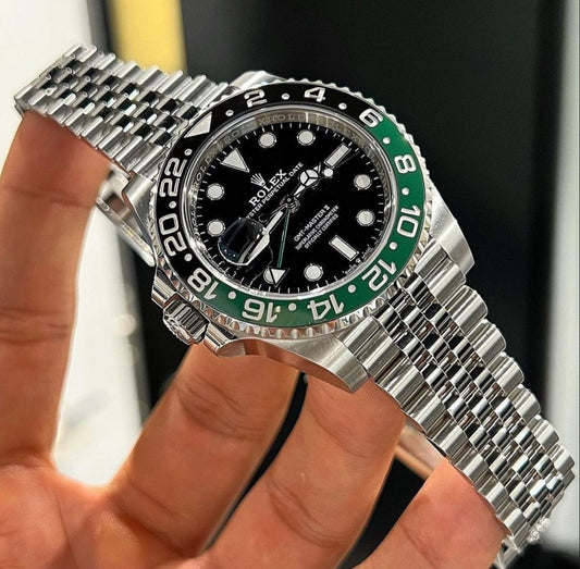 ROLEX GMT MASTER BLACK GREEN (WITH OG BOX)