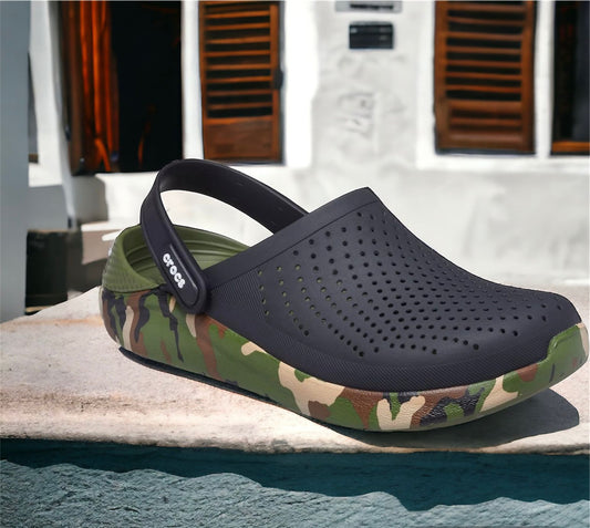 CROCS LITERIDE CAMO CLOG SANDAL