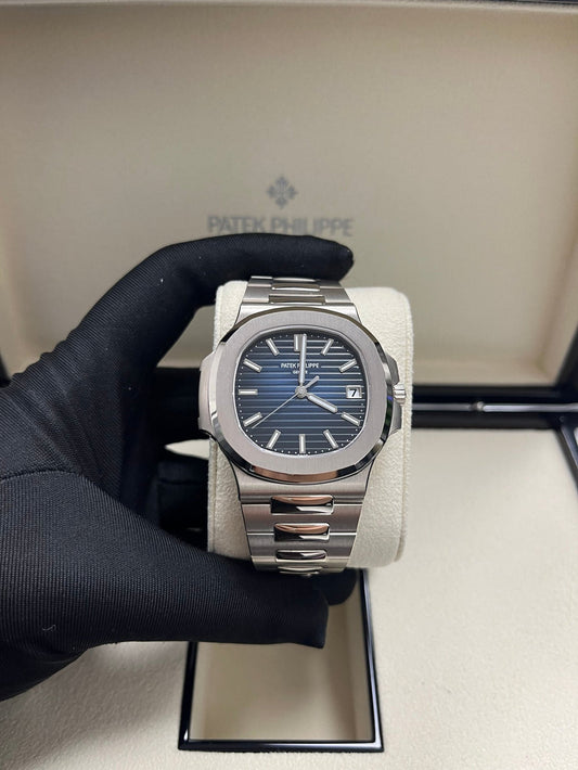 Patek Phillipe Nautilus Silver Metal Quartz Watch